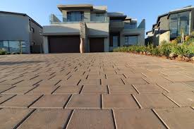 Best Asphalt Driveway Installation  in Tallahassee, FL